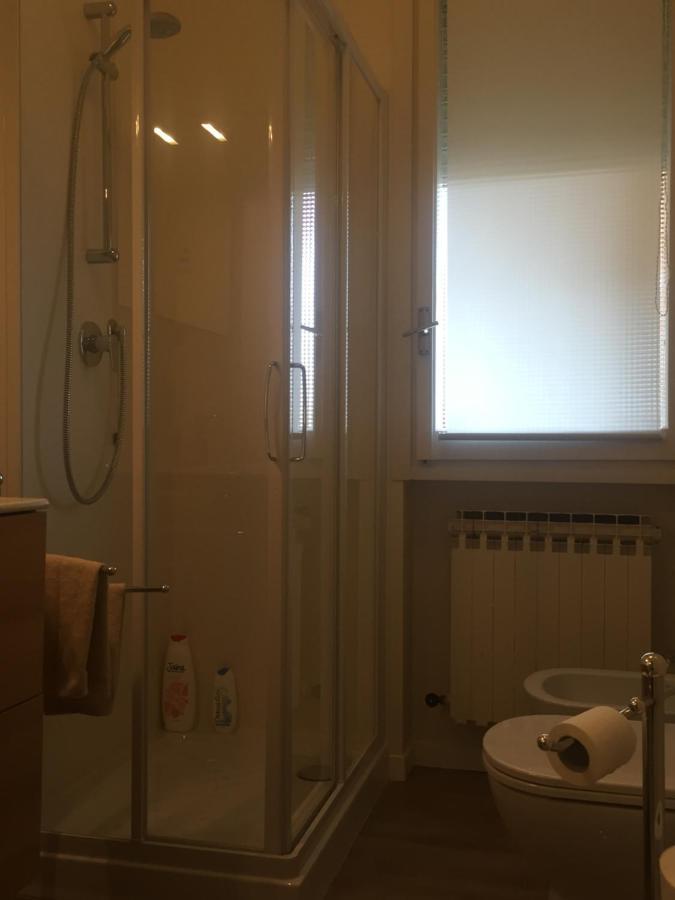 A Due Passi Dal Mare Apartment Валекрозия Екстериор снимка