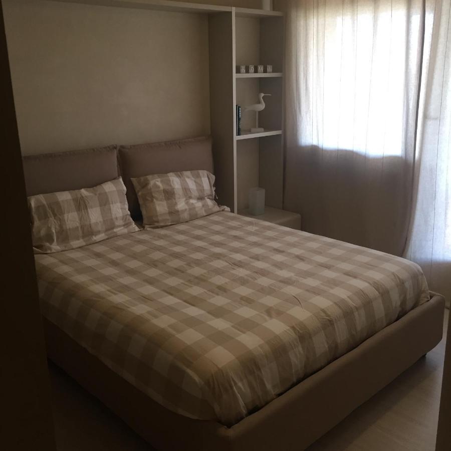 A Due Passi Dal Mare Apartment Валекрозия Екстериор снимка